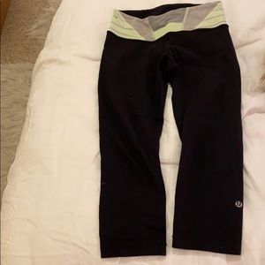 Lululemon cropped leggings